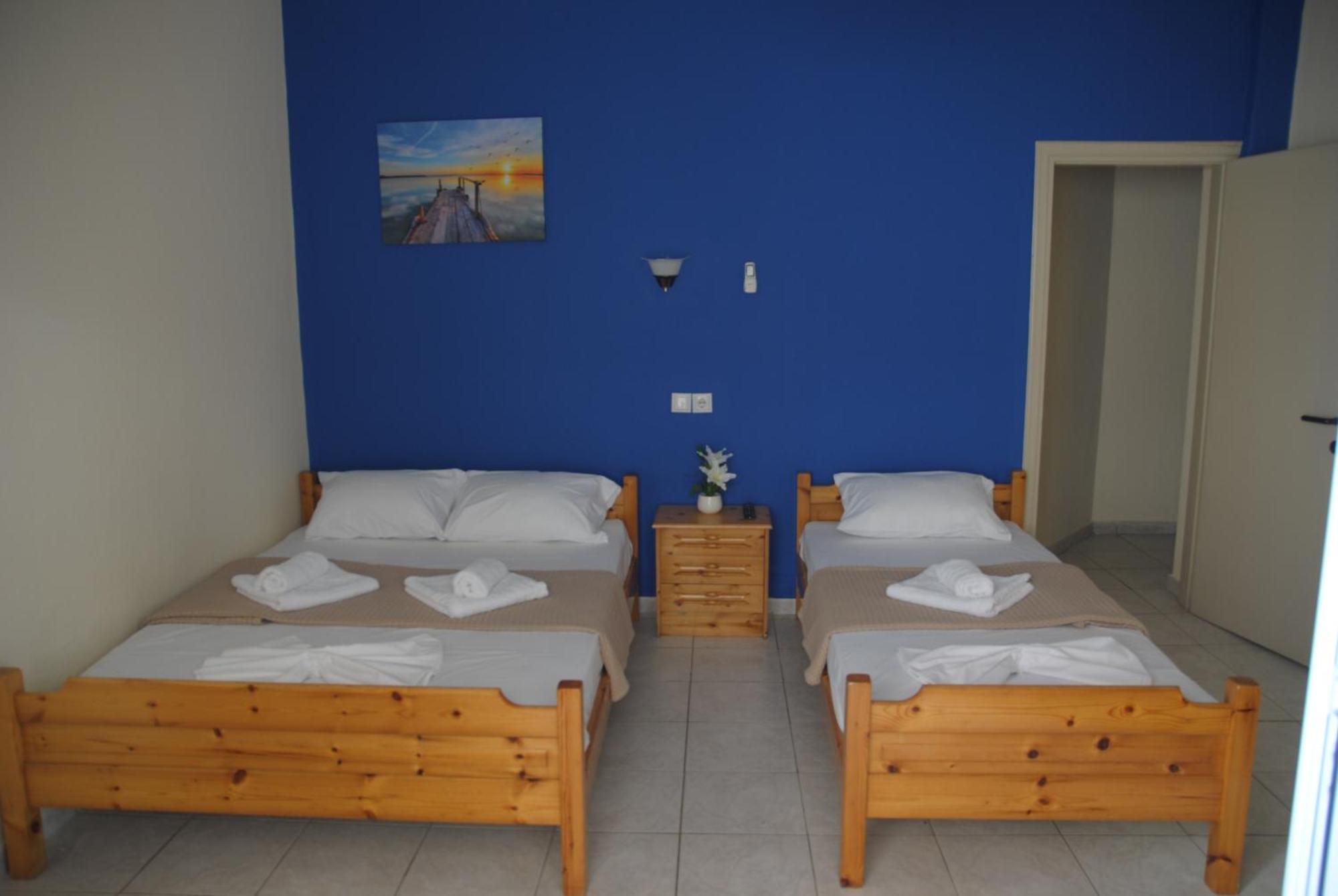 Light Blue Paralia Apartments Dış mekan fotoğraf
