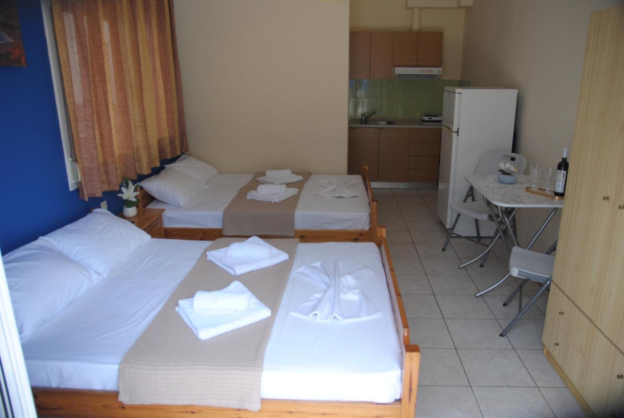 Light Blue Paralia Apartments Dış mekan fotoğraf